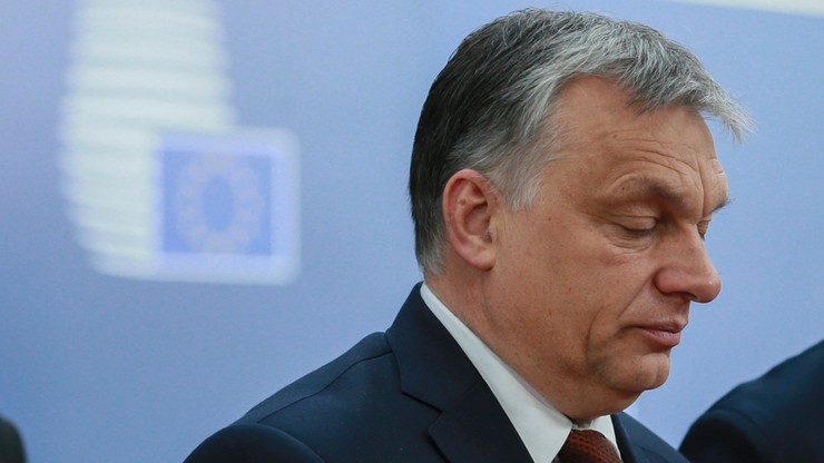 Sondaż: po protestach spada poparcie dla Orbana i jego partii