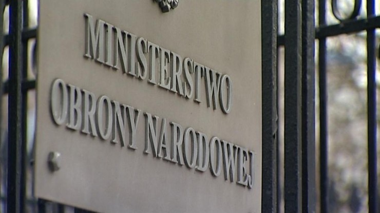 MON: sześć ofert małych i średnich samolotów dla VIP-ów