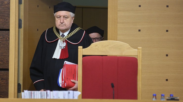 Sasin: to nie wyrok Trybunału, tylko opinia części sędziów TK