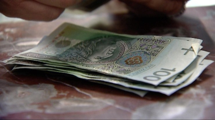 Kolejne dwa banki zwrócą frankowiczom pieniądze. Muszą uwzględnić ujemne odsetki