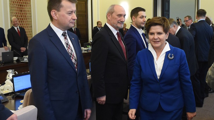 Reuters: Polska pomoże w walce z ISIS w zamian za informacje zachodnich wywiadów o katastrofie w Smoleńsku