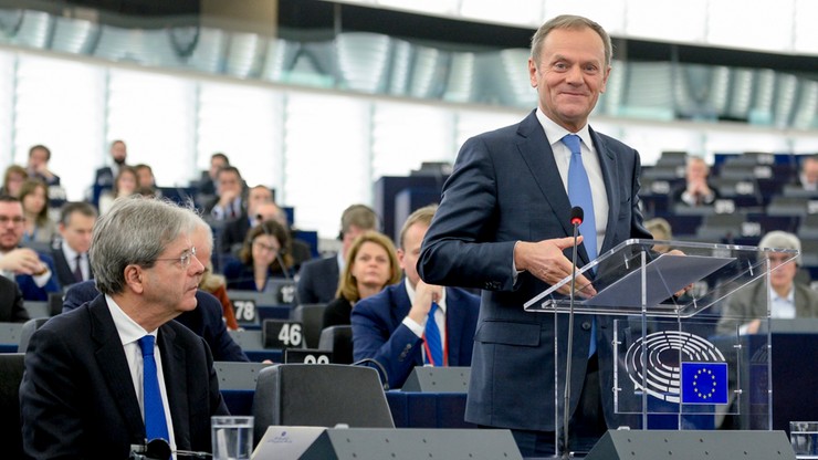 W niemieckich mediach reelekcja Tuska uznana za porażkę polskiego rządu