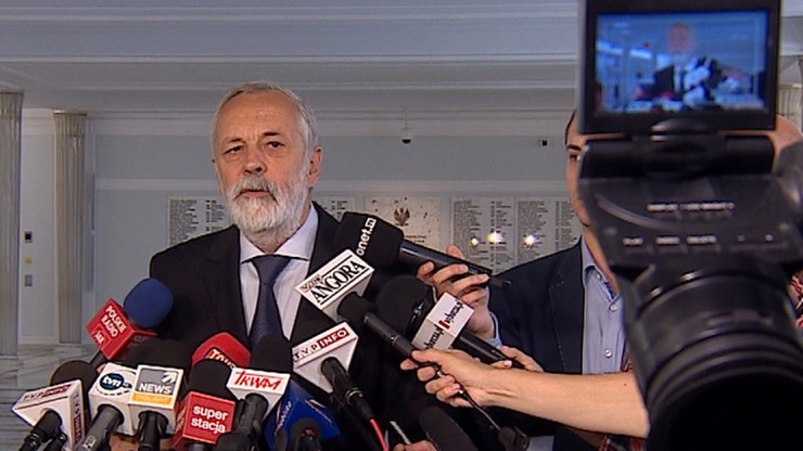 "Zakłamuje historię" i "podporządkowuje ją swoim prymitywnym poglądom" - Grupiński ostro o prezydencie