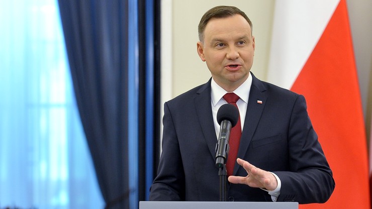 Prezydent: pytanie ws. waluty euro mogłoby się znaleźć się w referendum