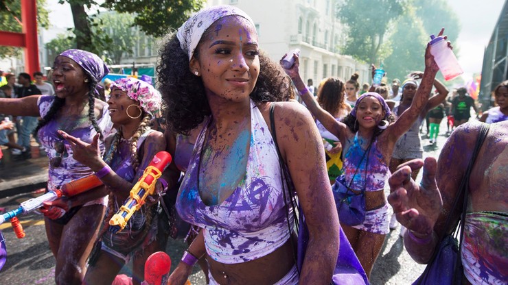 Karnawał Notting Hill w Londynie. Zwiększono środki bezpieczeństwa