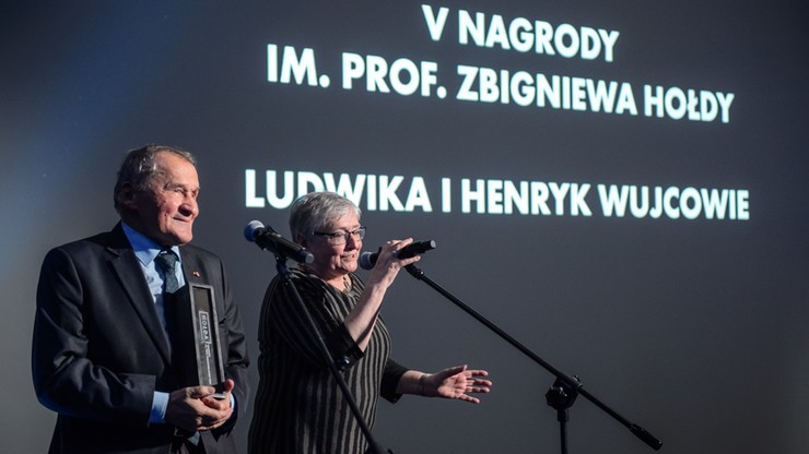 "Proces odbierania obywatelom przyrodzonych praw nasila się". Wujec o kryzysie w Sejmie