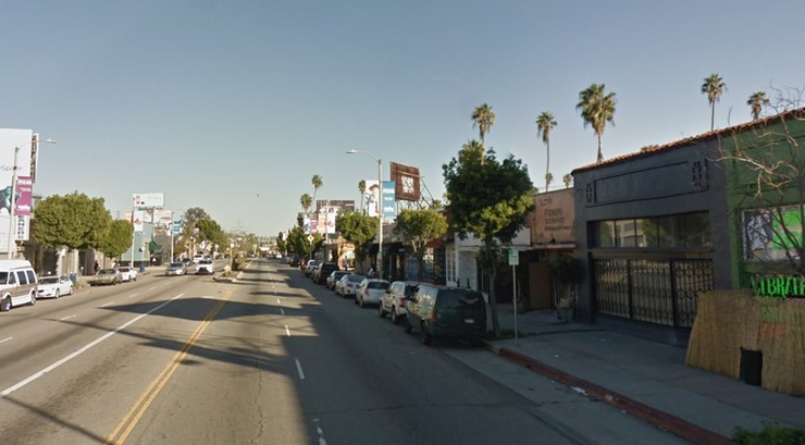 Wypadek w Los Angeles. Samochód wjechał w restauracyjny ogródek