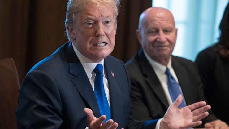 Dezaktywował konto Trumpa na Twitterze. Bo to był jego ostatni dzień pracy