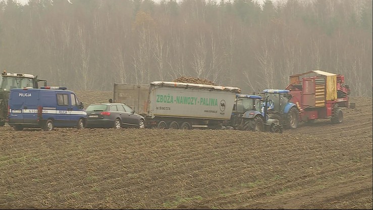 Rolnik zginął podczas zbioru ziemniaków. Przygniótł go ciągnik