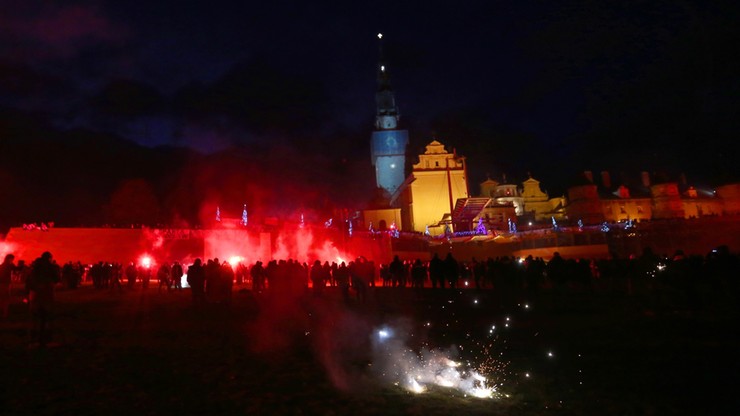 Policja prowadzi postępowanie ws. starcia kibiców z Obywatelami RP na Jasnej Górze