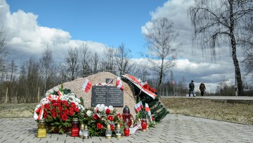 10-04-2017 05:49 Krewni ofiar Katynia i katastrofy smoleńskiej dotarli w poniedziałek w nocy do Moskwy