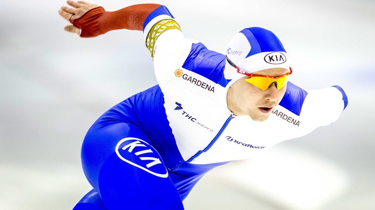 PŚ w łyżwiarstwie szybkim: Artur Waś czwarty na 500 m