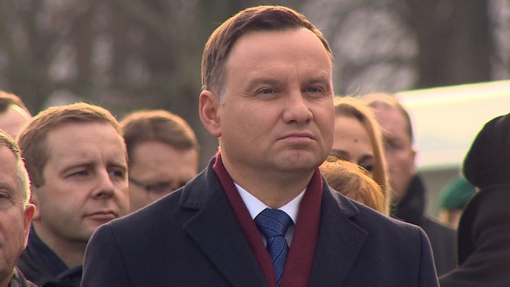 Prezydent mianował 15 oficerów na stopnie generalskie i admiralskie
