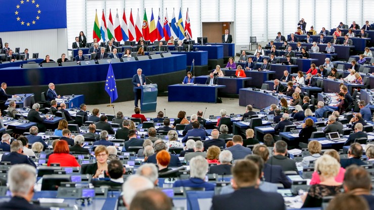 Mimo zabiegów liberałów w PE na razie bez debaty o Polsce