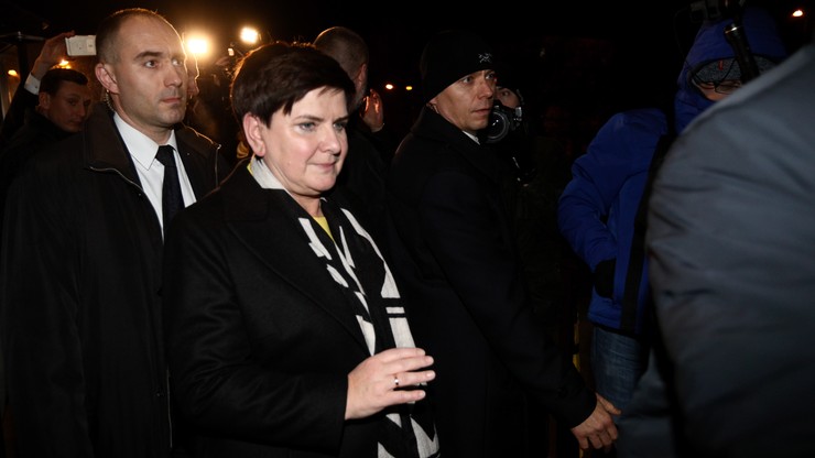 "Odejść z taką klasą w szczycie popularności to niespotykane w polityce zjawisko"