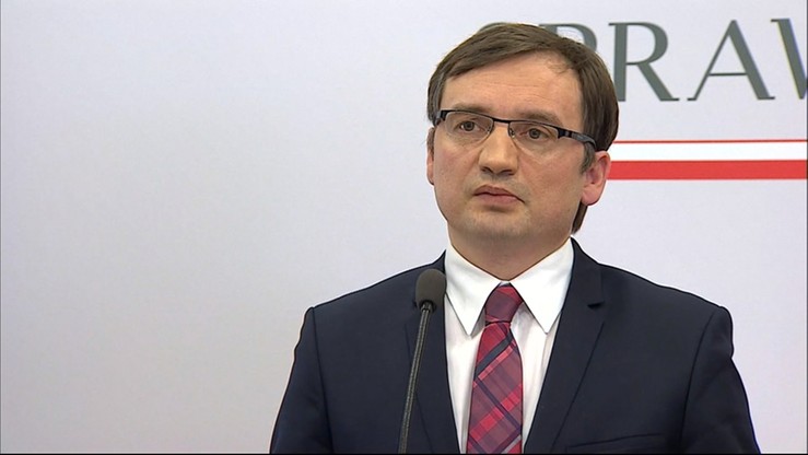 Ziobro: Timmermans będzie stał po naszej stronie, jeśli już nie stoi