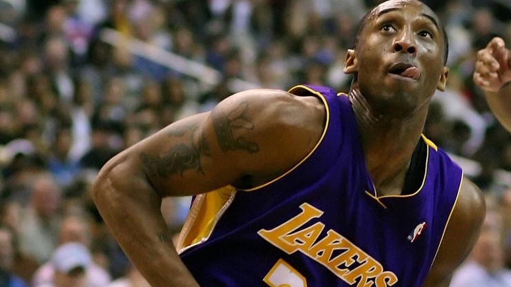 NBA: czapka za 38 tys. dolarów w kolekcji na pożegnanie Bryanta