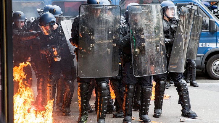 We Francji protesty przeciwko zmianom w prawie pracy. Hollande: nie ugnę się