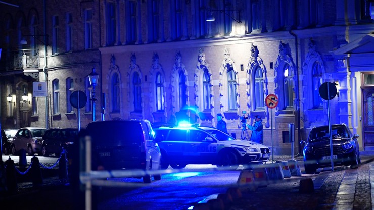 Obrzucili synagogę koktajlami Mołotowa. W środku modliło się 20 osób