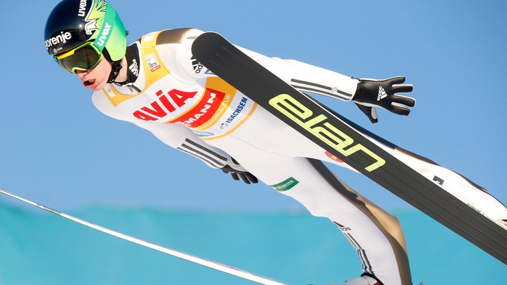 Vikersund: Żyła dwunasty, Stoch daleko w tyle