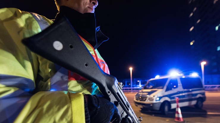 Niemcy wzmacniają środki bezpieczeństwa. "Paryż wszystko zmienił"