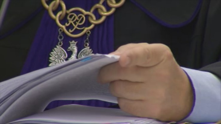 Proces ws. serialu "Nasze matki, nasi ojcowie". Krakowski sąd powołał biegłych, ZDF ich kwestionuje