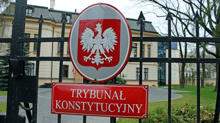 PiS złożyło nową wersję projektu nowelizacji ustawy o Trybunale Konstytucyjnym. "Bardziej dopracowaną"