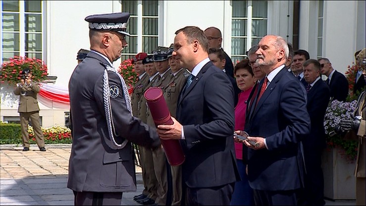 Święto Wojska Polskiego: prezydent wręczył nominacje generalskie. Honory dla Żołnierzy Wyklętych