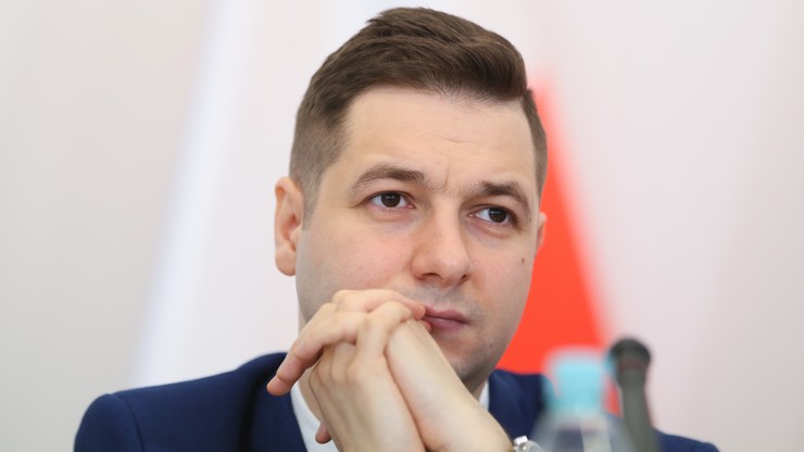 Jaki: decyzja reprywatyzacyjna ws. gimnazjum wadliwa prawnie