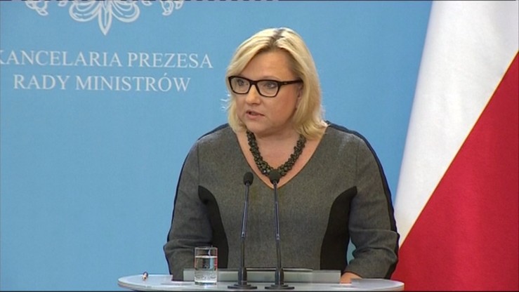 Pytania o wizytę Kempy na komisariatach w Oleśnicy i Sycowie, KPRM odmawia odpowiedzi. "To jest poważna sprawa"