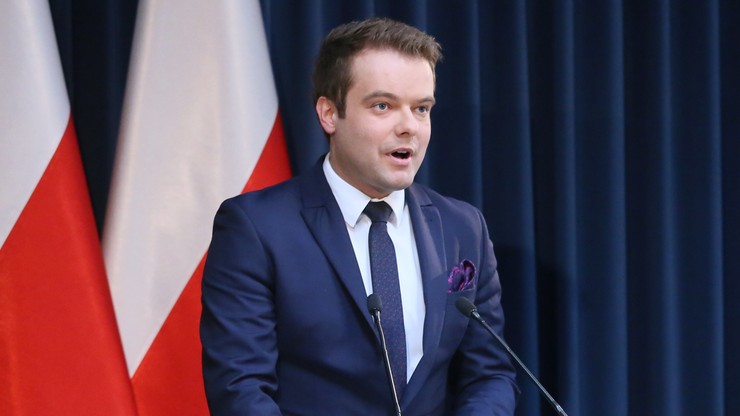 Bochenek: trwają rozmowy ws. jednolitej ceny książki; nie ma projektu rządu