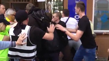 25-06-2017 14:29 Policja wyjaśnia okoliczności awantury podczas marszu KOD-u w Radomiu