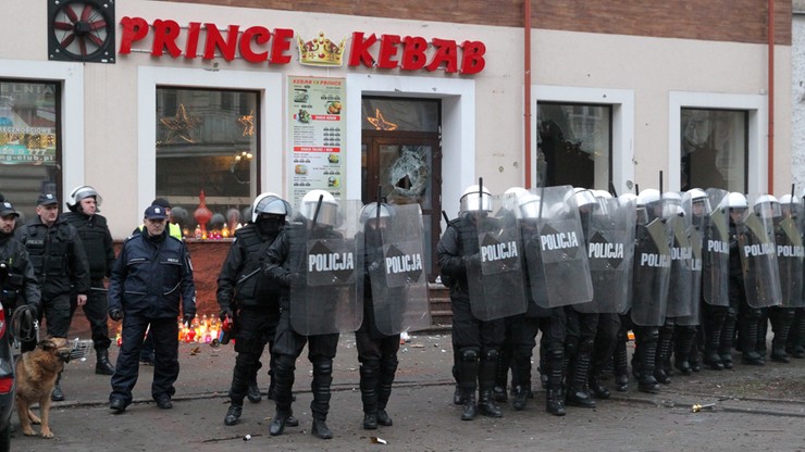 28 osób zatrzymanych po zamieszkach w Ełku