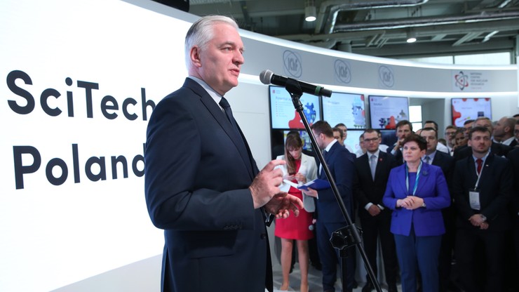 Gowin podpisał deklarację o współpracy naukowej z Niemcami. "Chcemy, by powstało 10 centrów Maxa Plancka"
