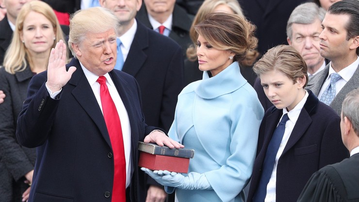 Donald Trump złożył przysięgę na Kapitolu. Jest 45. prezydentem USA
