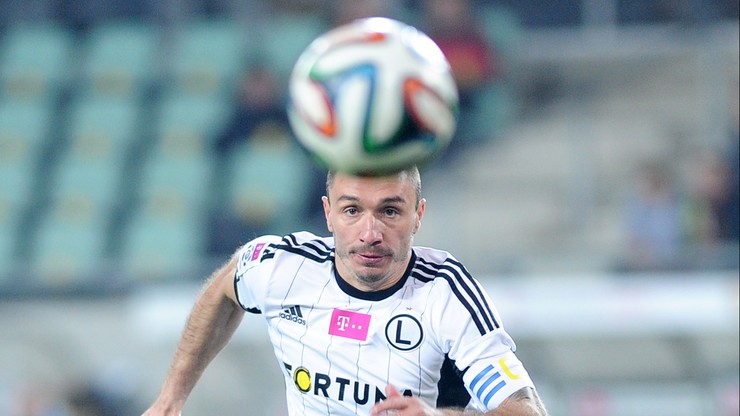 Saganowski czyta przyszłość z… piłki: Na Euro wygramy 2:0 i 6:1!