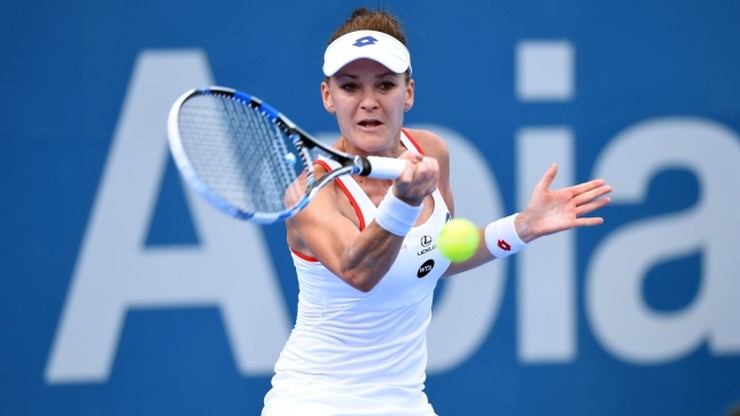 Isia nadal szóstą rakietą świata. Williams na czele