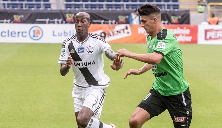 Langil wypożyczony do Waasland-Beveren, Legia na zgrupowaniu w Hiszpanii