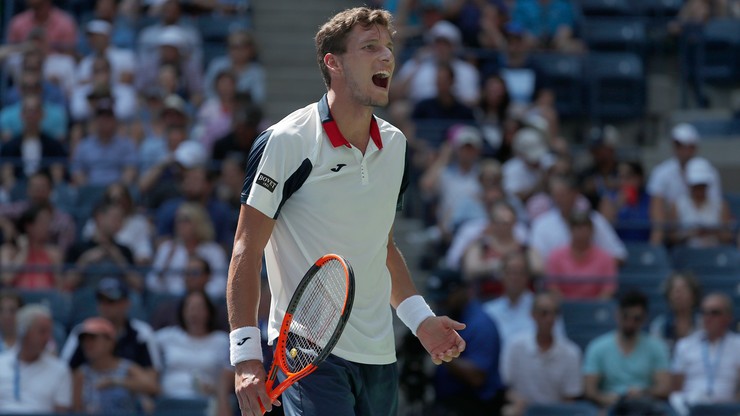 US Open: Carreno Busta pierwszym półfinalistą
