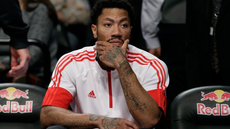 Szok w NBA: kolejna operacja Derricka Rose’a