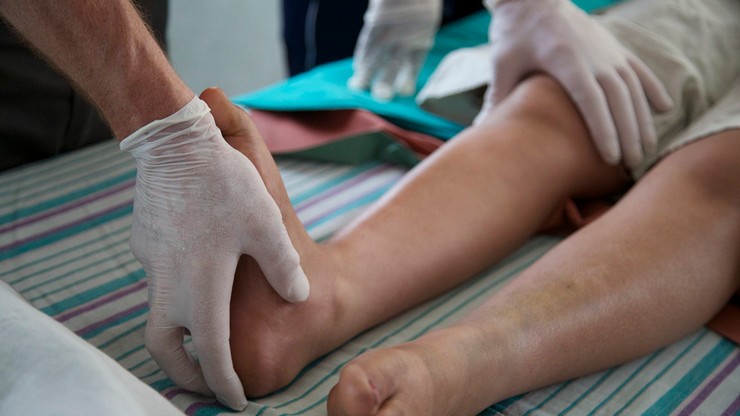 PiS chce wydłużyć vacatio legis ustawy o zawodzie fizjoterapeuty o dwa lata. Fizjoterapeuci walczyli o nią 28 lat