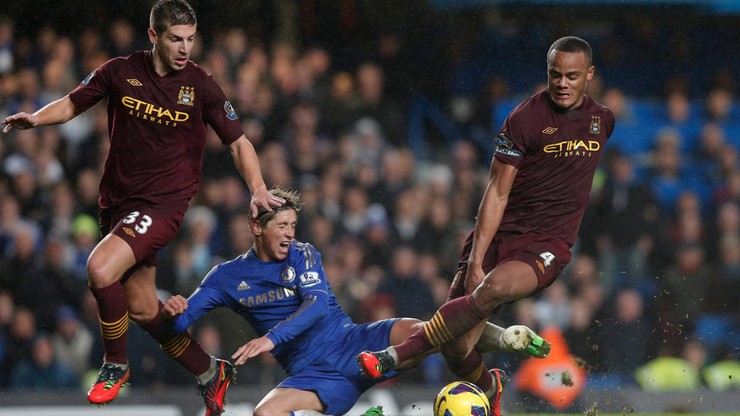 Klątwa Kompany'ego? 142 miliony funtów na... ośmiu stoperów