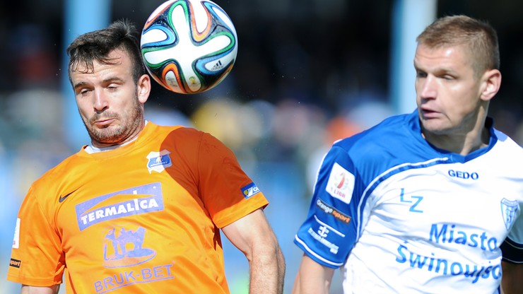 Flota walczy z korupcją. Podejrzani Rumuni poza klubem