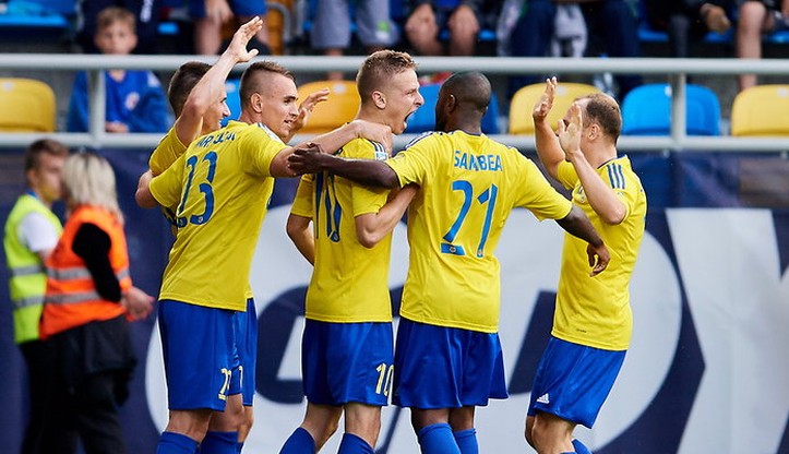 Trener Arki Gdynia: Mamy dwa cele: utrzymanie i finał Pucharu Polski