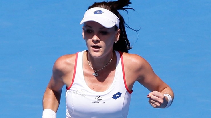 Radwańska bez straty seta w 1/8 finału AO