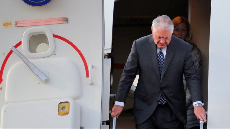 Tillerson: Rosja musi wybrać, po której stronie chce stać w sprawie Syrii