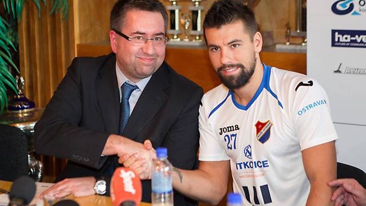 Czeski napastnik wrócił do kraju