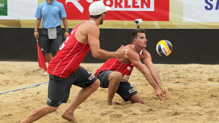 MŚ w siatkówce plażowej: Udany początek Fijałka i Bryla