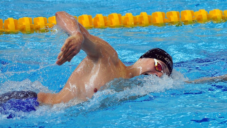 IE: Patryk Adamczyk bliski medalu w pływaniu
