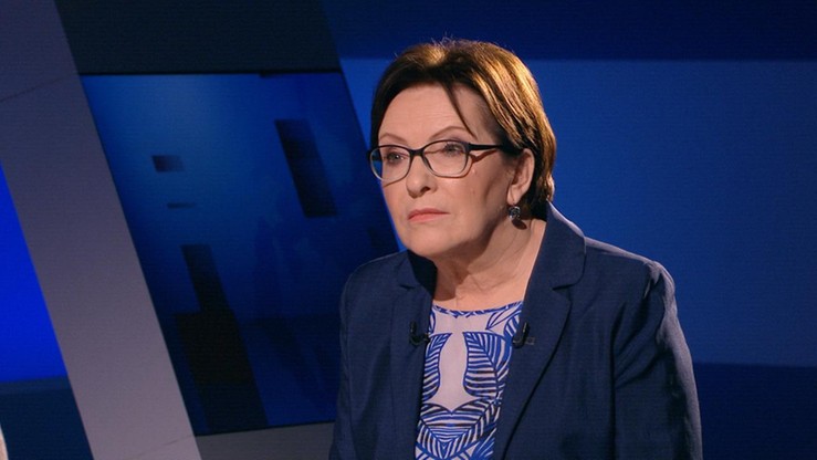 "Zaczął uprawiać politykę na jeszcze nieostygłych ciałach swoich przyjaciół". Kopacz o Macierewiczu